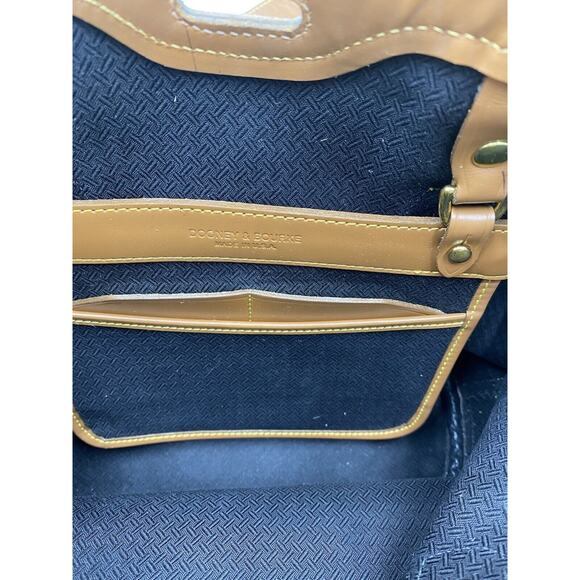 Dooney & Bourke VINTAGE T307, N°362308, made in USA,‎ Tan Small Bucket Bag - Picture 4 of 11